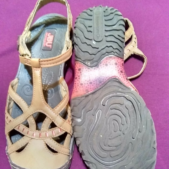 Strap sandle - Picture 2 of 3